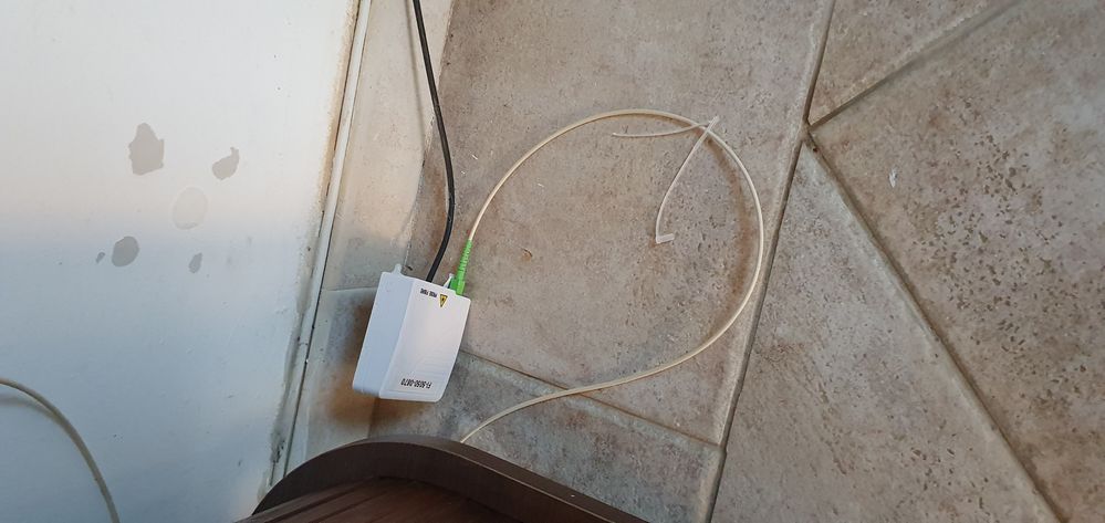 bon à va pas mégoter pour une ctite prise de rien du tout hein !