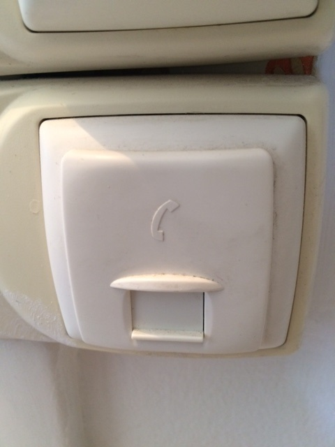 prise tel 1 - Copie.png