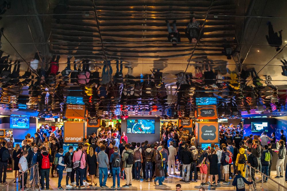 Orange Dreamhack Stand.jpg