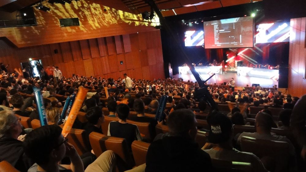 Orange Dreamhack amphi2.jpg