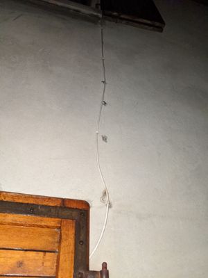 L'ancienne ligne, coupée et posée comme ça...