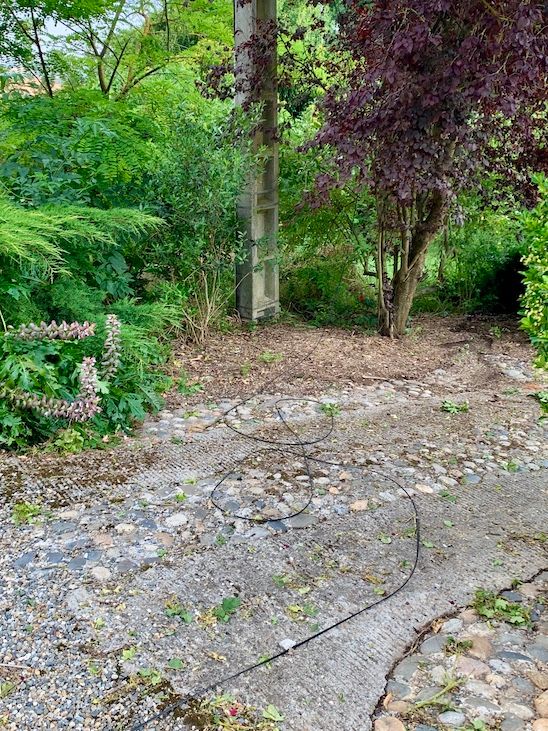 Cable Orange à terre chez moi