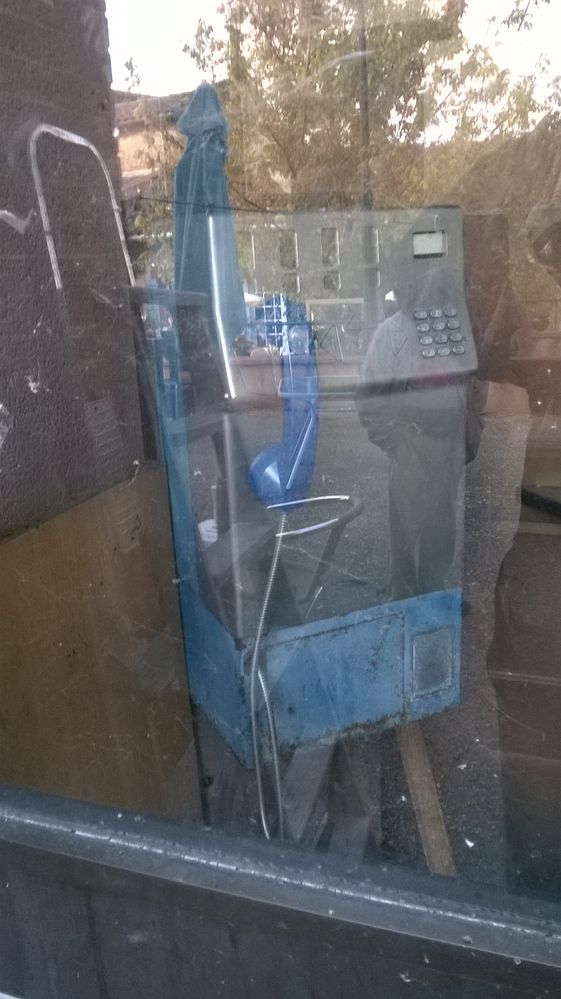 cabine telphonique .jpg