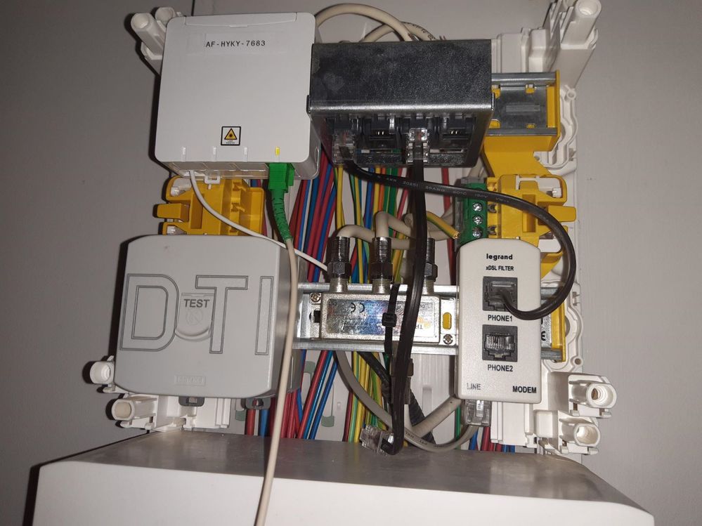 Résolu Branchement téléphone fixe à distance livebox 5 fi... Page 2 Communauté Orange