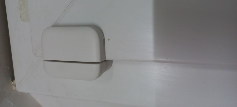 Detecteu4 d'ouverture de porte